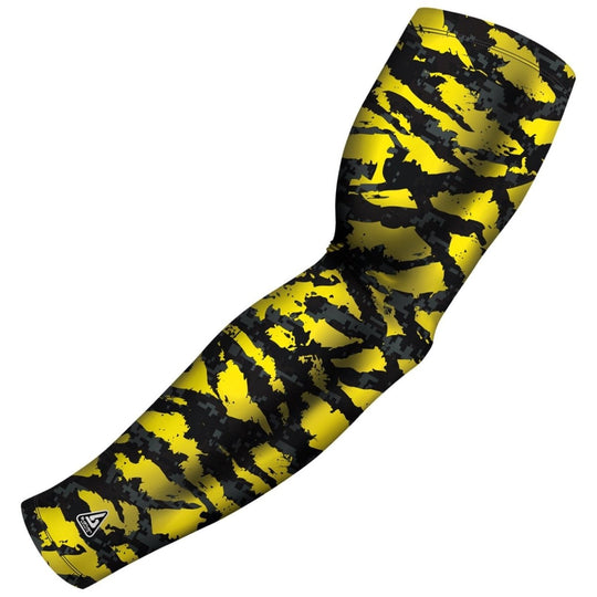 The Wild Yellow Black - B-Driven Sports